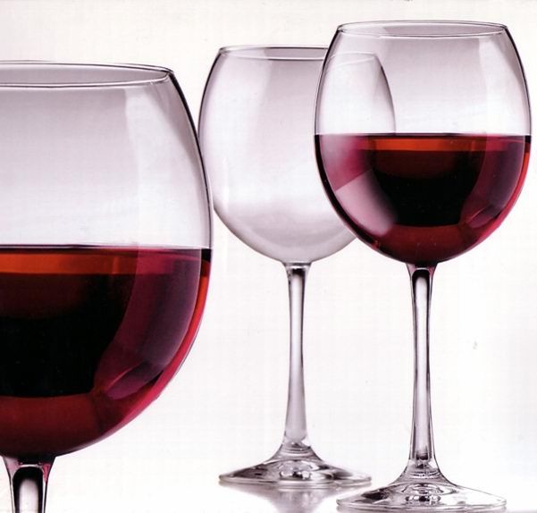 Ľahký alkohol posilňuje kosti žien