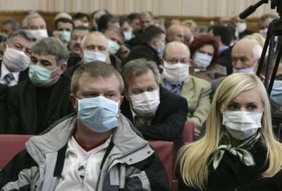 Prečo sa chrípkové epidémie vyskytujú vôbec a čo robiť, aby sa zabránilo tomu, že sa nachádzajú v ich epicentru?